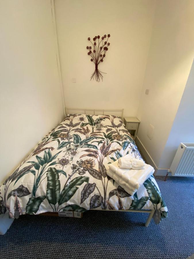 The Walnut Suite Lovely One Bedroom Flat In Stoke. Plymouth Buitenkant foto